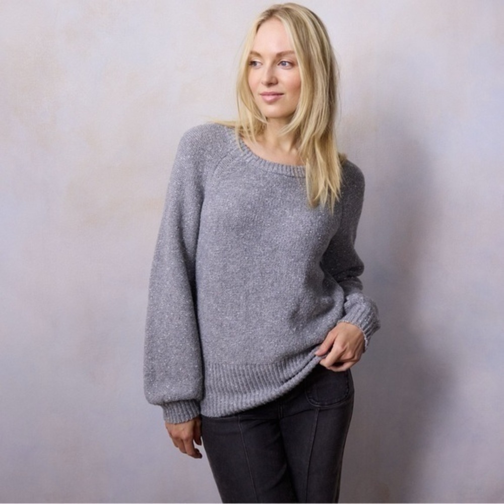 LC Lauren Conrad Heather Gray Women's Sweater